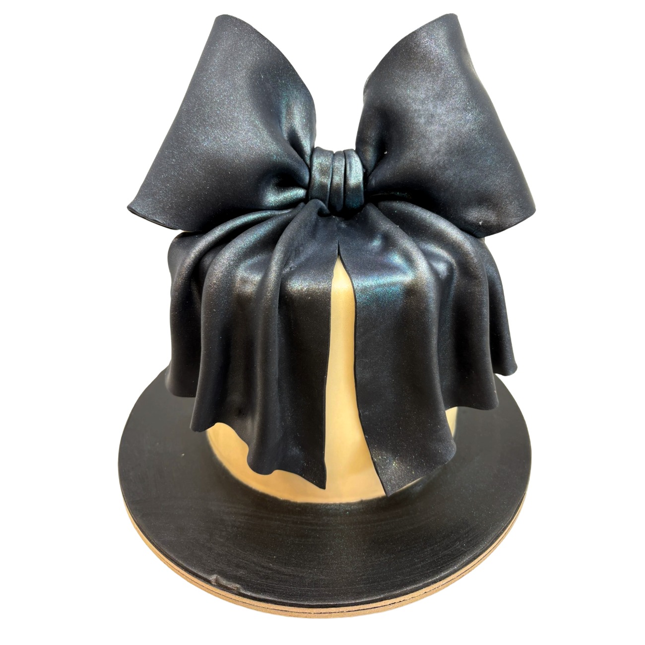 Midnight Glamour Couture Cake