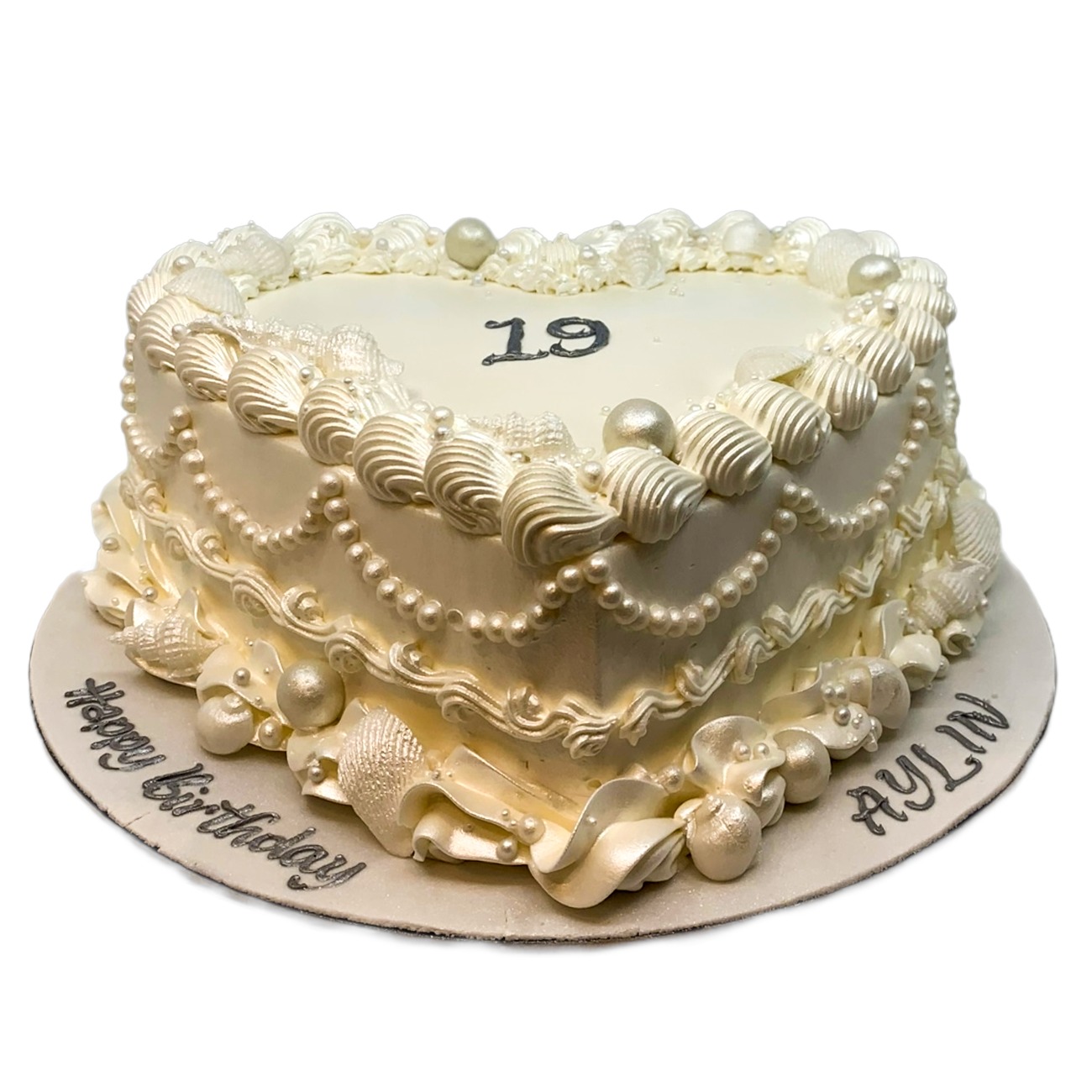 Vintage White Heart Pearl Cake